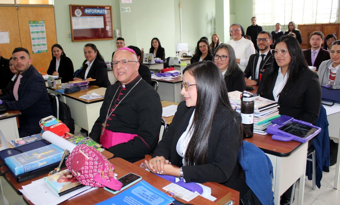 Visita pastoral Monseñor 